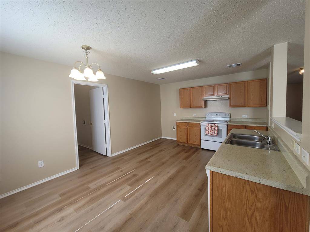 Fort Worth, TX 76179,4861 Parkview Hills Lane