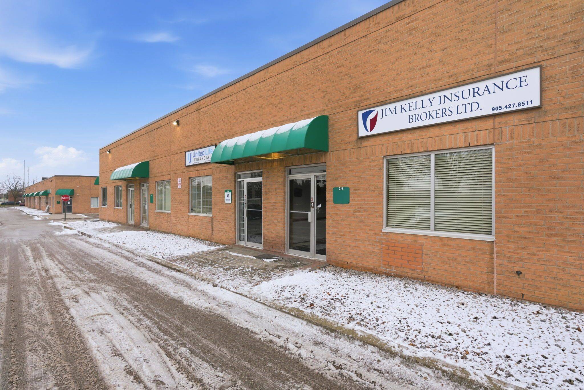 Pickering, ON L1W 3V4,1885 Clements RD #219