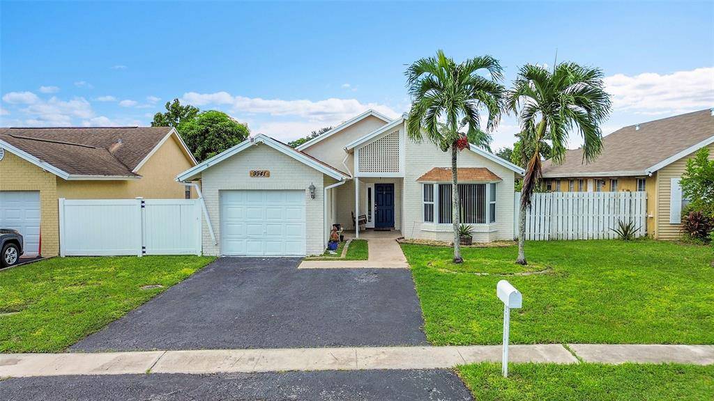 Sunrise, FL 33351,9941 NW 45th St