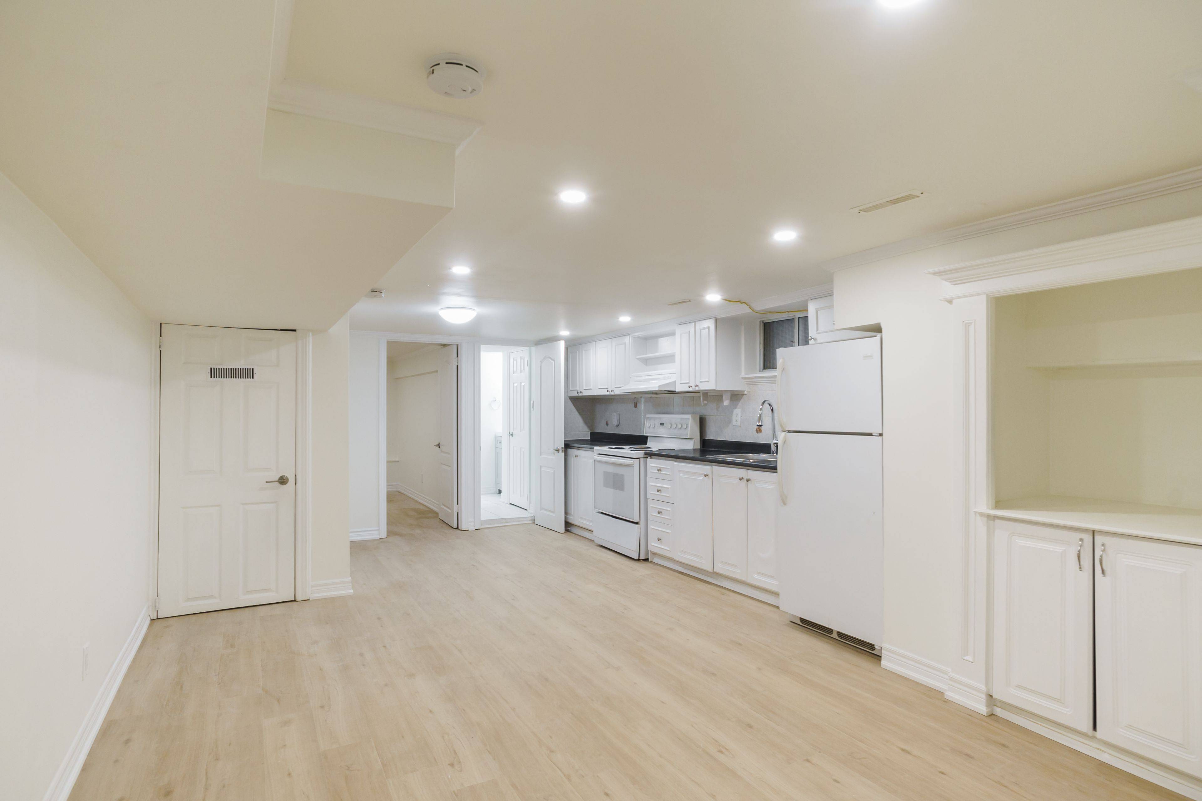 Toronto W03, ON M6E 4G9,107 Nairn AVE #Lower