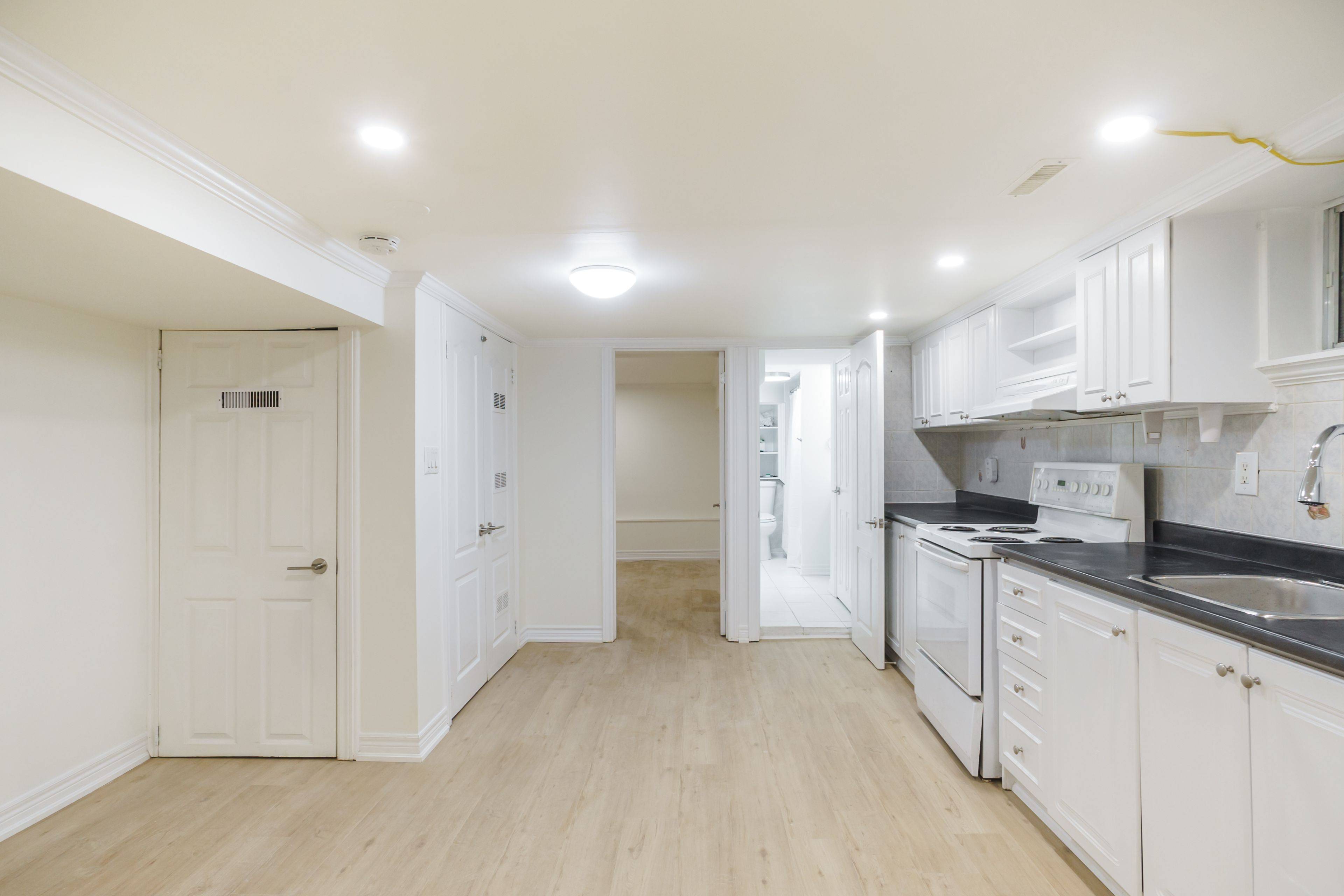 Toronto W03, ON M6E 4G9,107 Nairn AVE #Lower