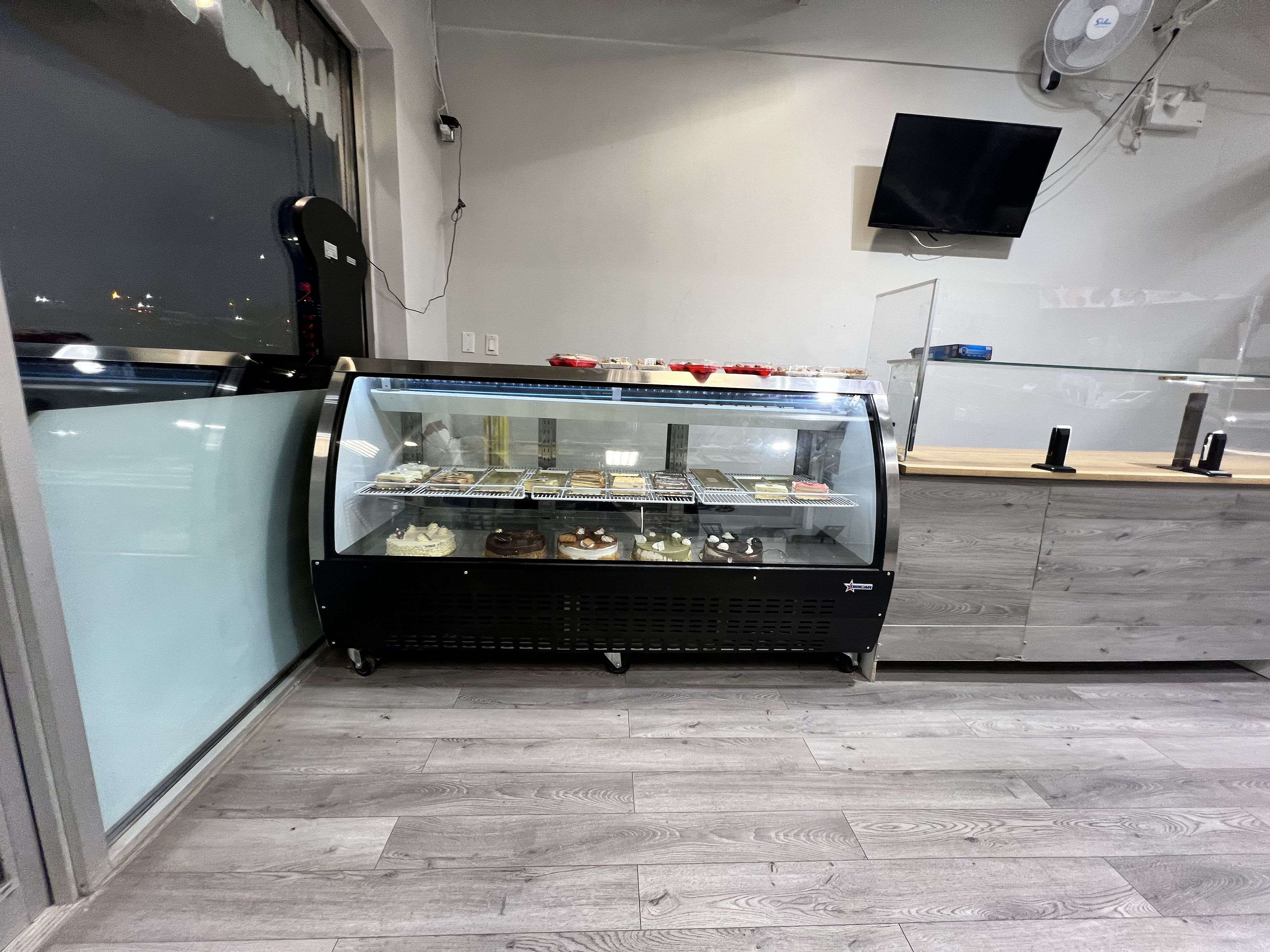 Kanata, ON K2L 1V3,462 Hazeldean RD #10