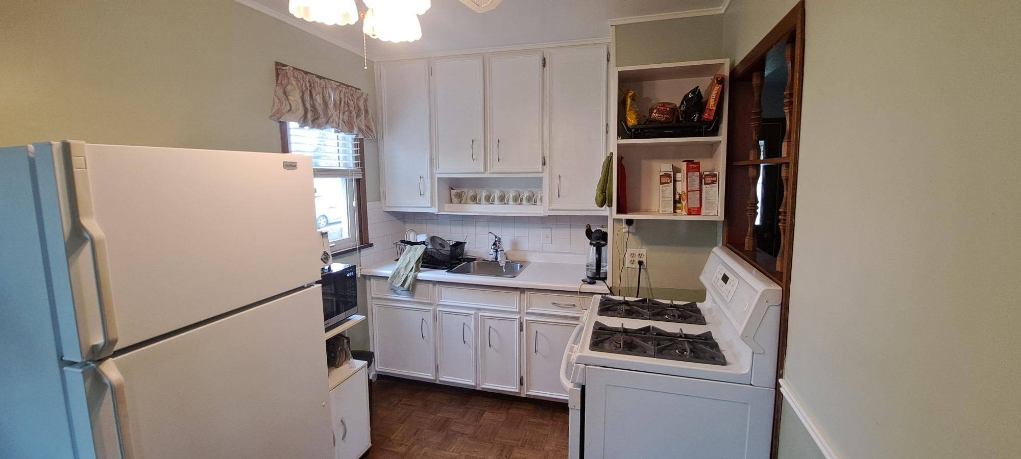 Niagara Falls, ON L2G 2W4,6319 Atlee ST