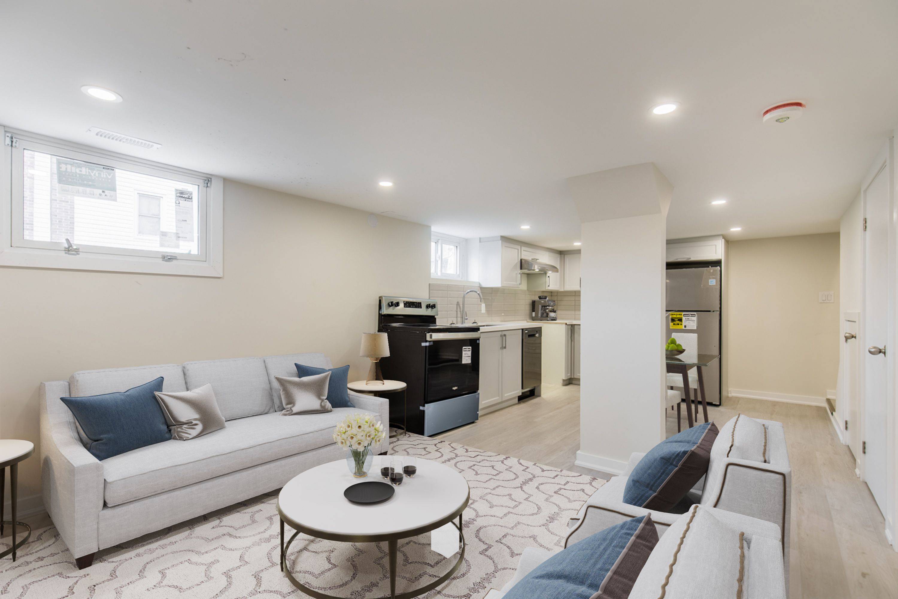 Hamilton, ON L8V 2V5,129 East 22nd ST #2