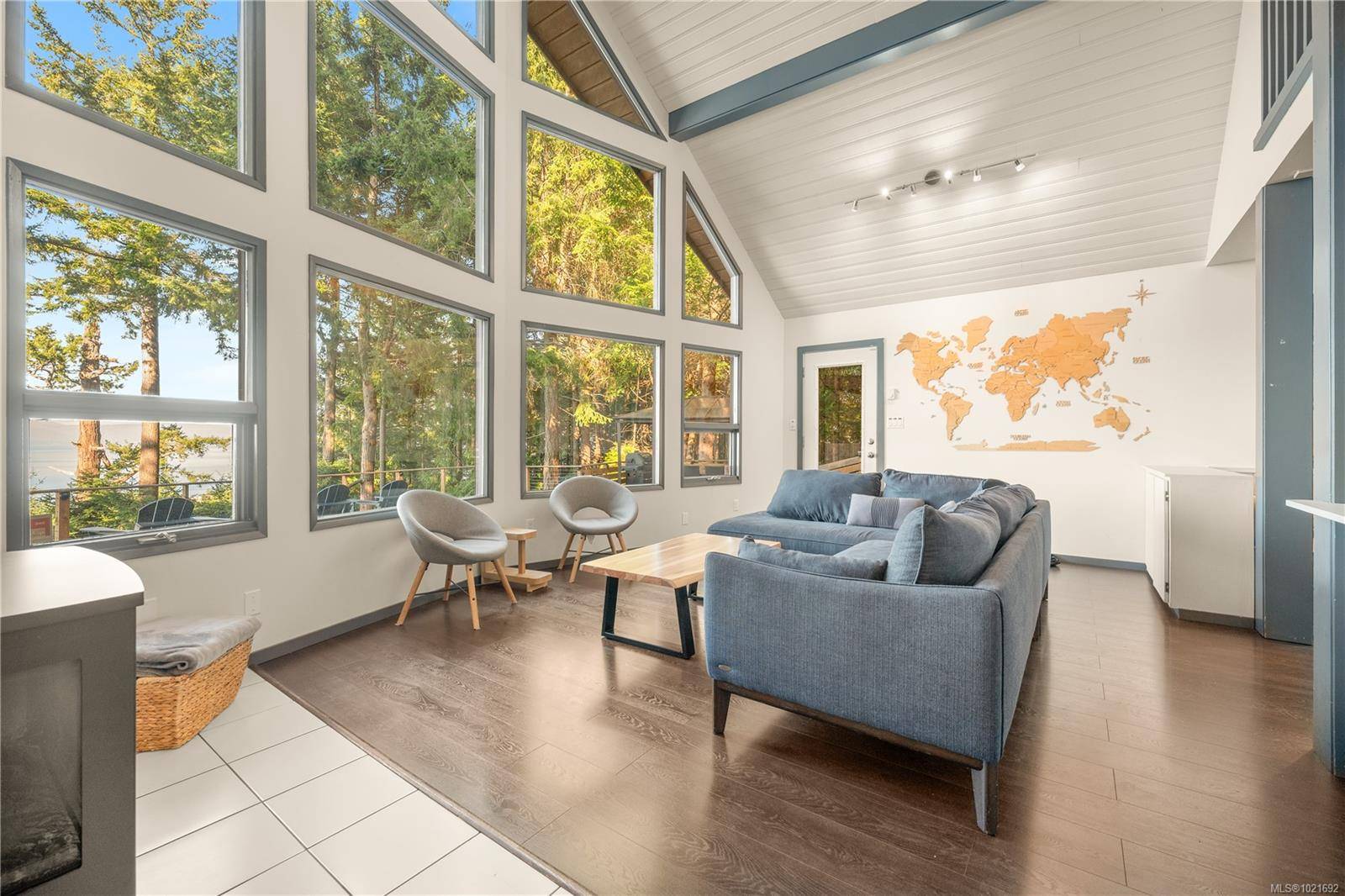 Nanaimo, BC V9T 5E4,5030 Lost Lake Rd