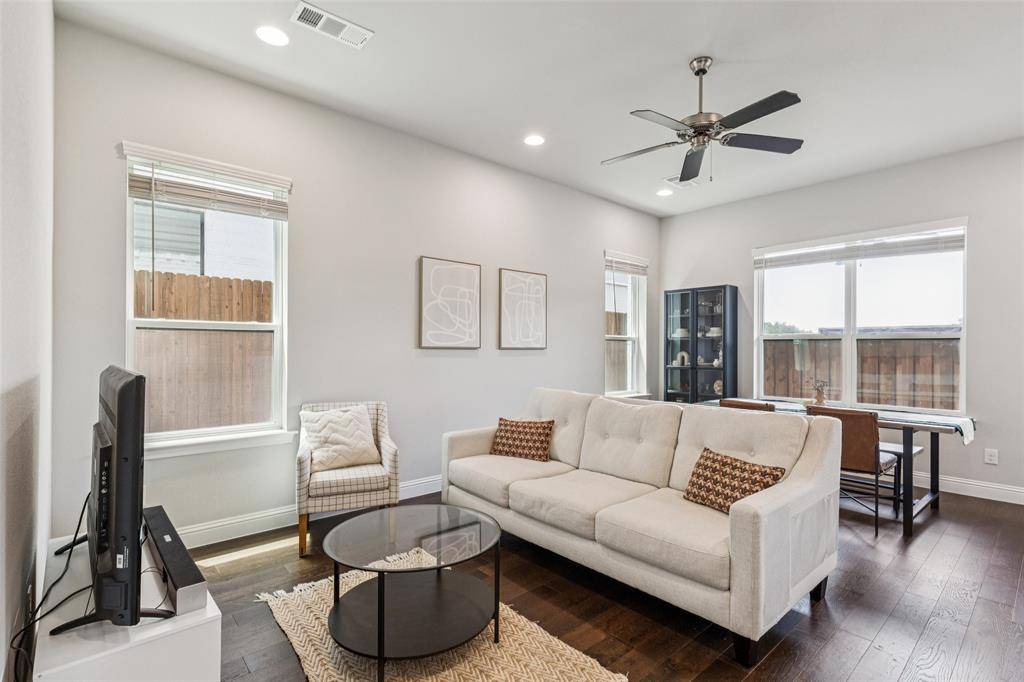 Fort Worth, TX 76132,6306 Oakbend Circle