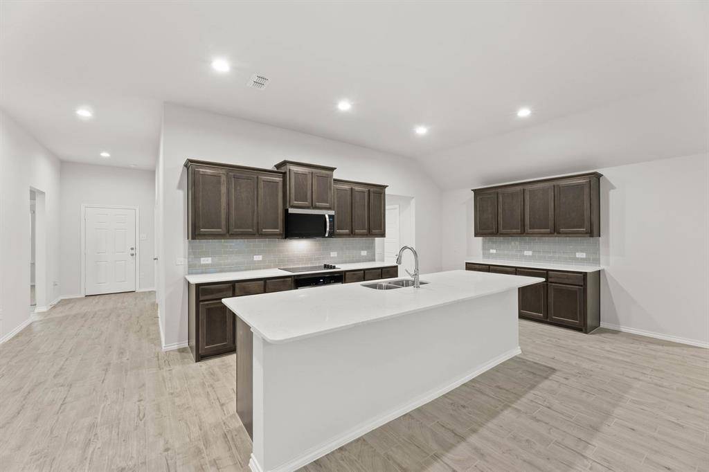 Burleson, TX 76028,2609 Streamside Drive