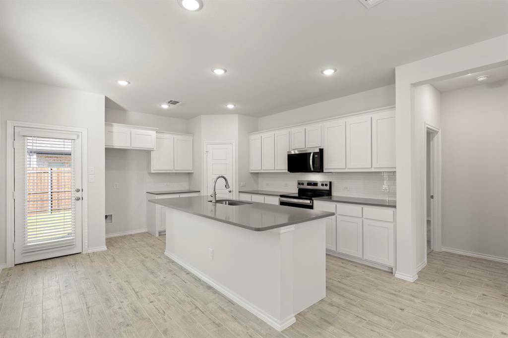 Melissa, TX 75454,3312 Sedge Grass Drive