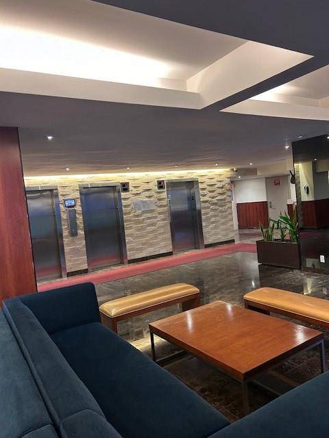 Brooklyn, NY 11235,2650 Ocean Parkway #2G