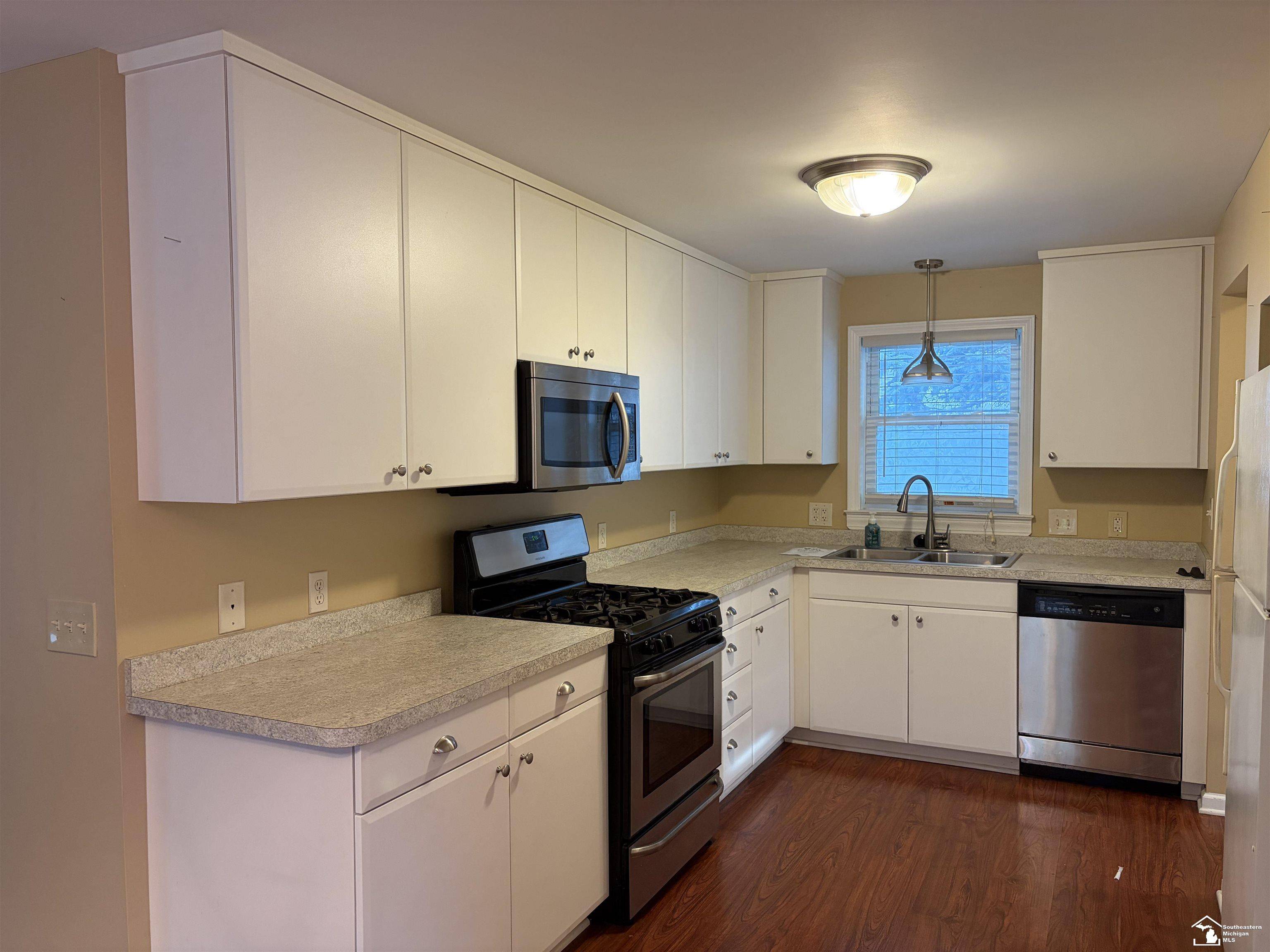 Flat Rock, MI 48134,28401 Seneca ST