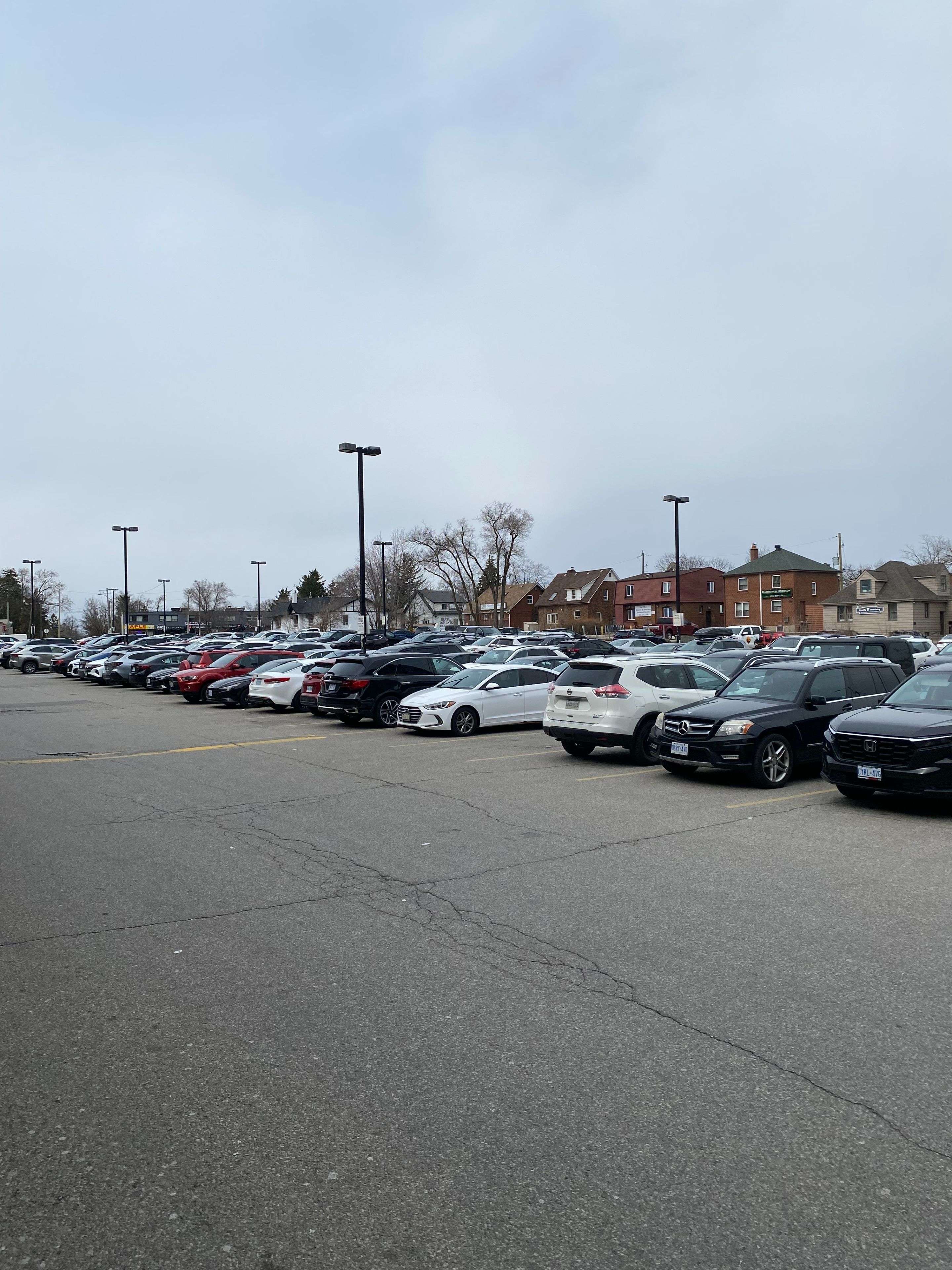 Toronto W08, ON M9B 1A8,5230 Dundas ST W #200