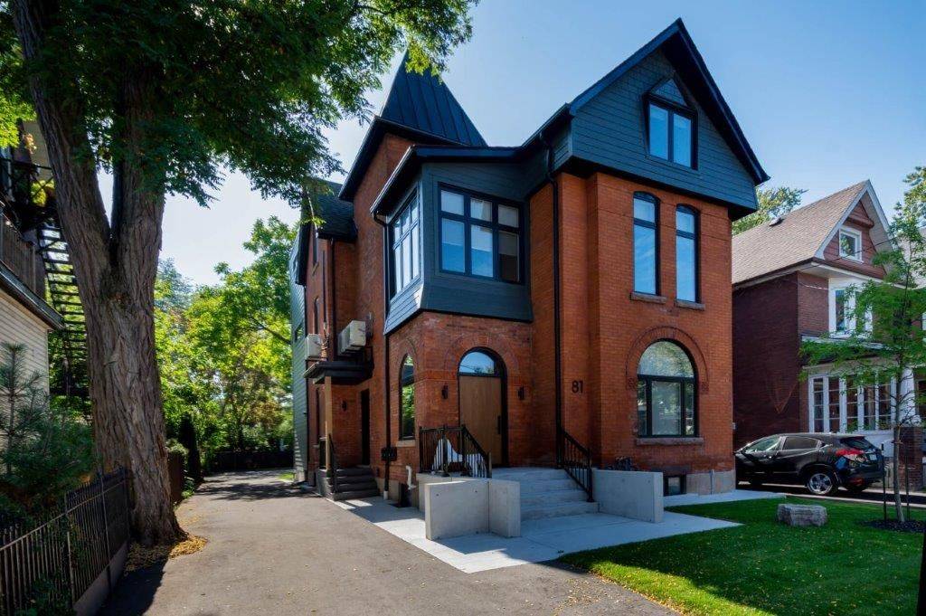 Toronto W02, ON M6P 1T8,81 St John's RD #Bsmt