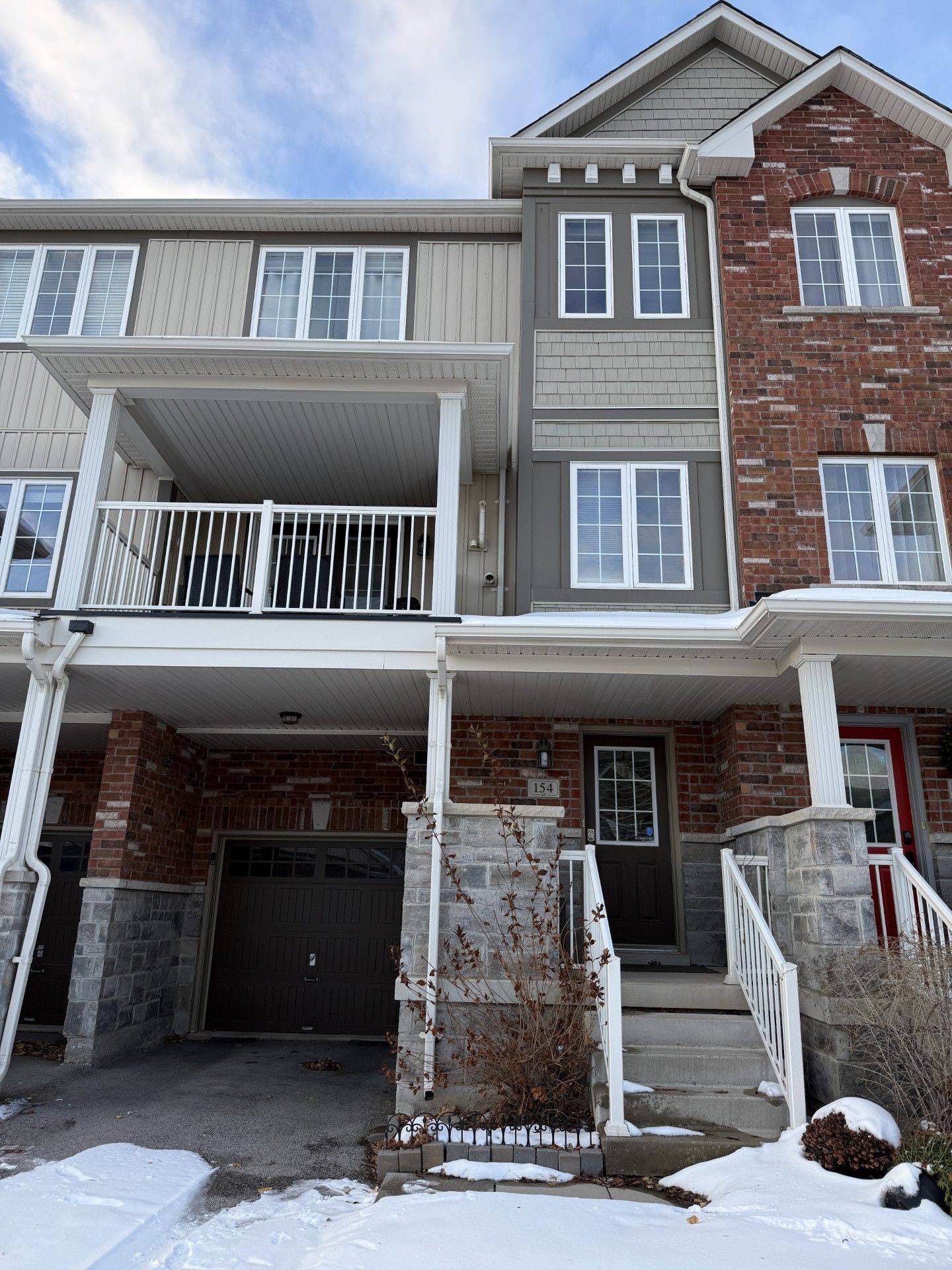 Hamilton, ON L8B 0T1,154 Truedell CIR