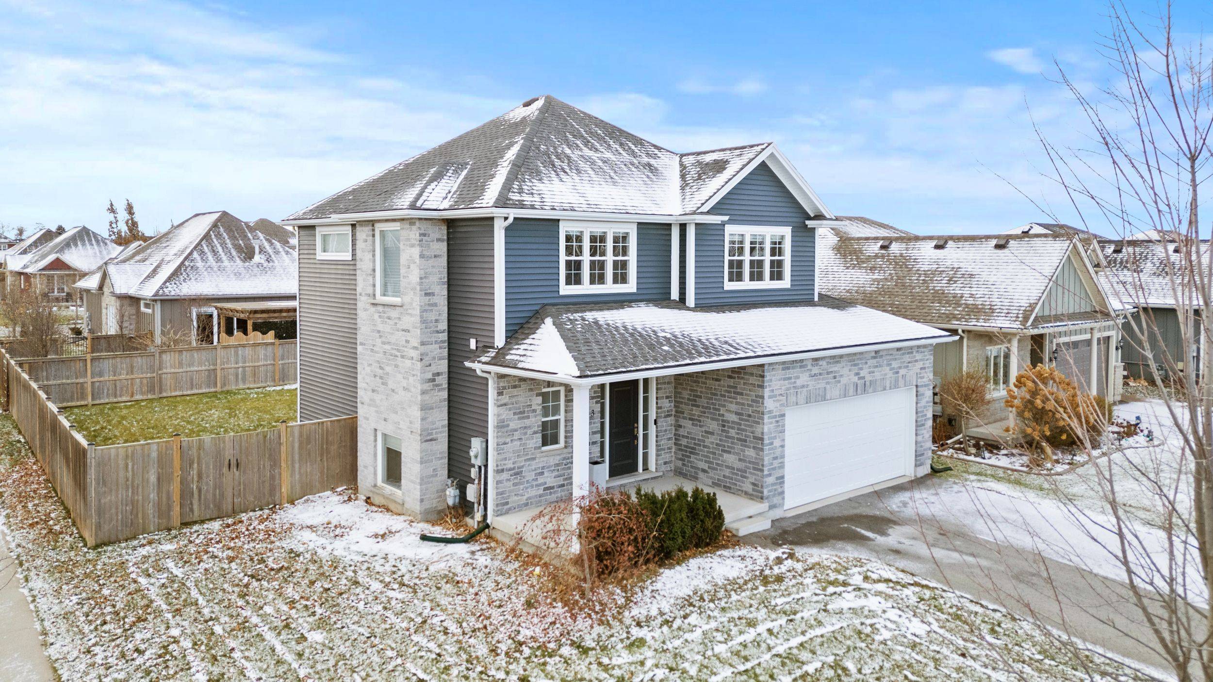 Niagara-on-the-lake, ON L0S 1J0,3 SUMMERHAYES DR