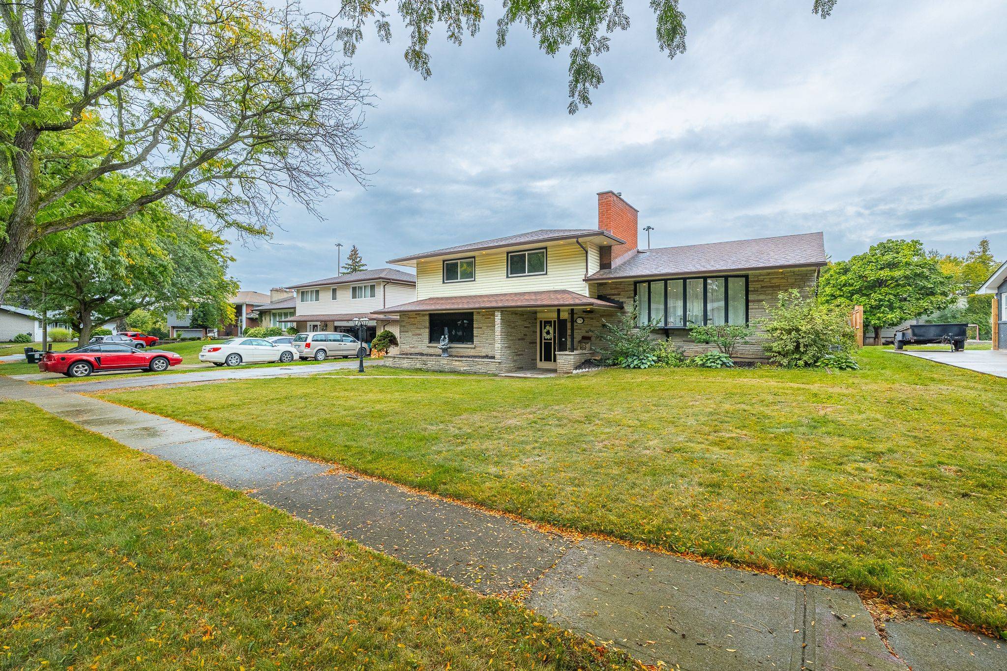 Niagara Falls, ON L2J 3E5,3797 Wiltshire BLVD