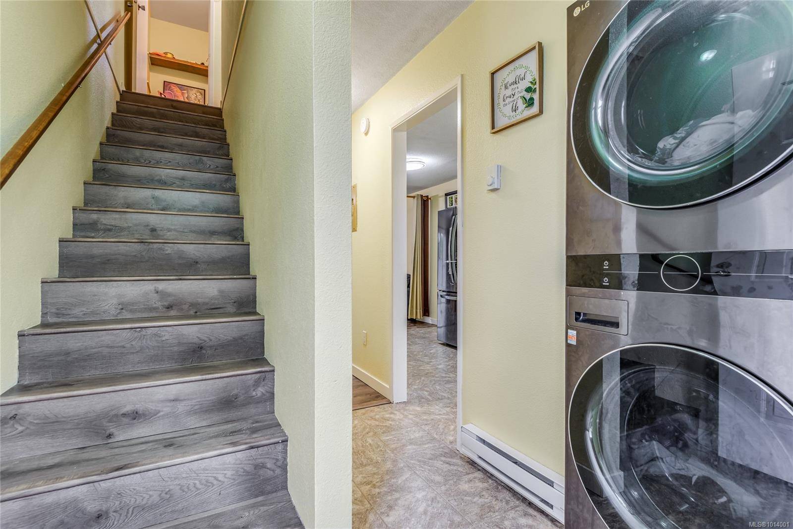 Courtenay, BC V9N 3W6,158 Back Rd #1