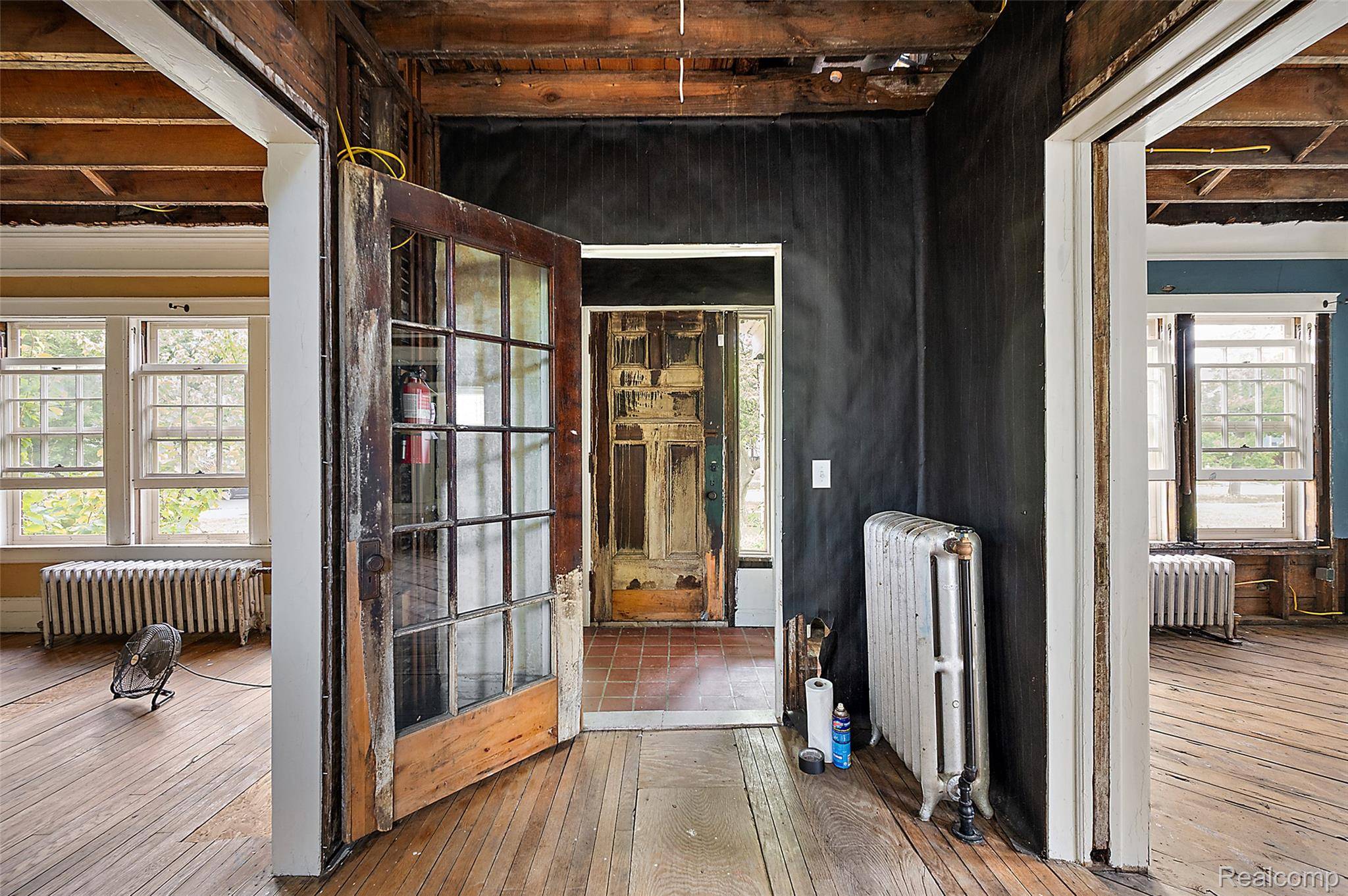 Detroit, MI 48214,3496 Burns ST