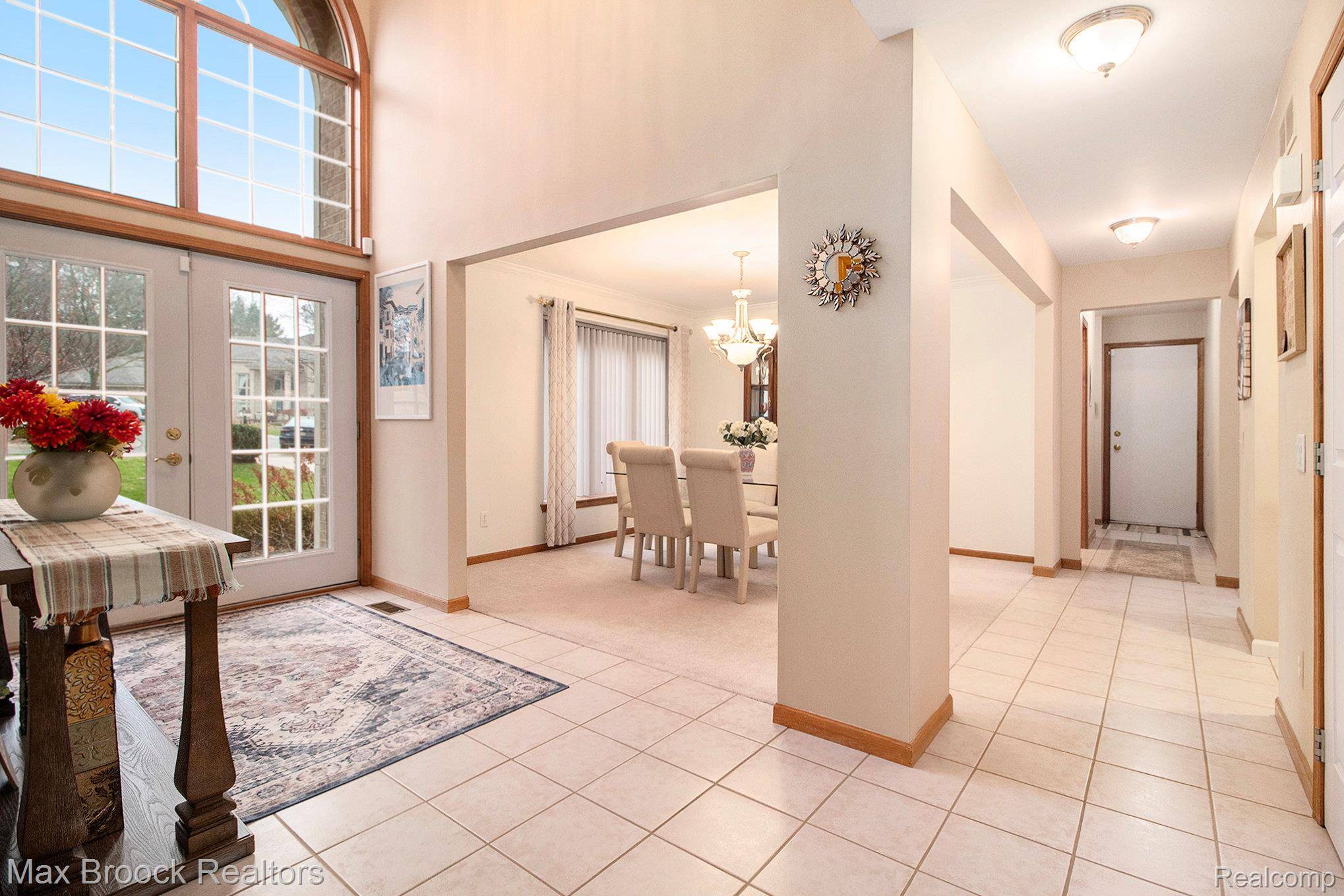 Commerce Twp, MI 48382,1882 Bay Mt LN