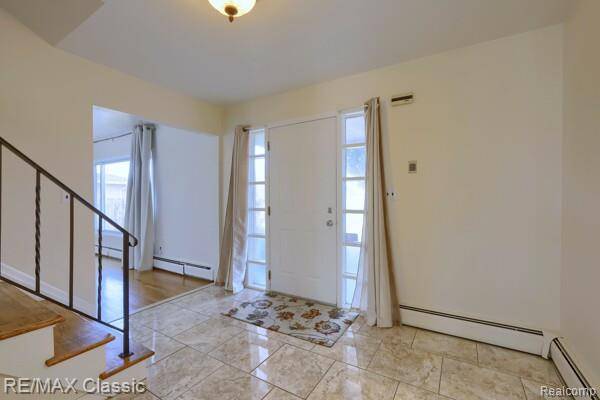 Southfield, MI 48076,29230 Bermuda LN