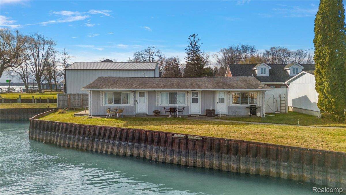 Clay, MI 48001,9287 N River RD #1