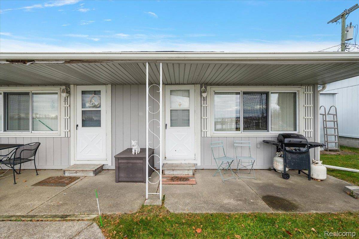 Clay, MI 48001,9287 N River RD #2