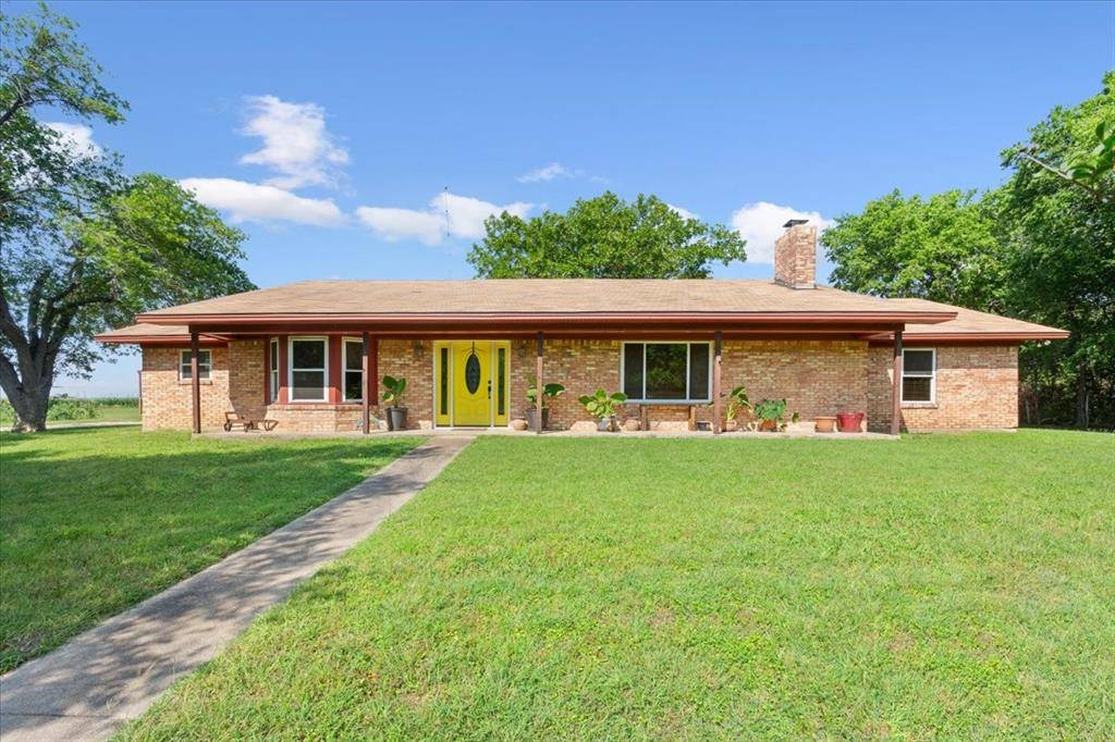 Riesel, TX 76682,221 County Road 157