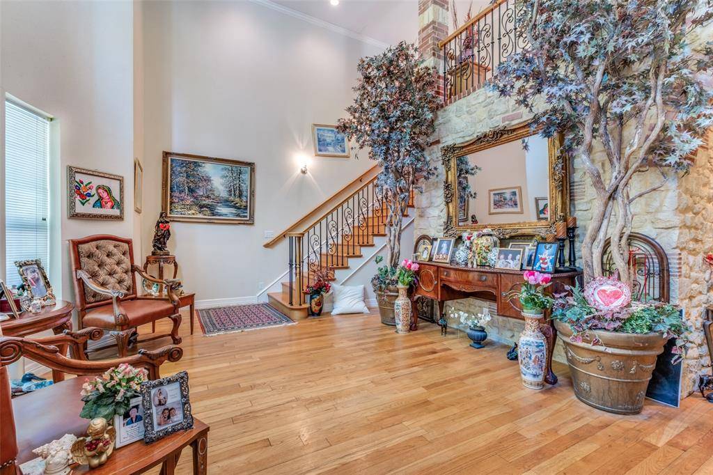 Dallas, TX 75223,5402 Garland Avenue