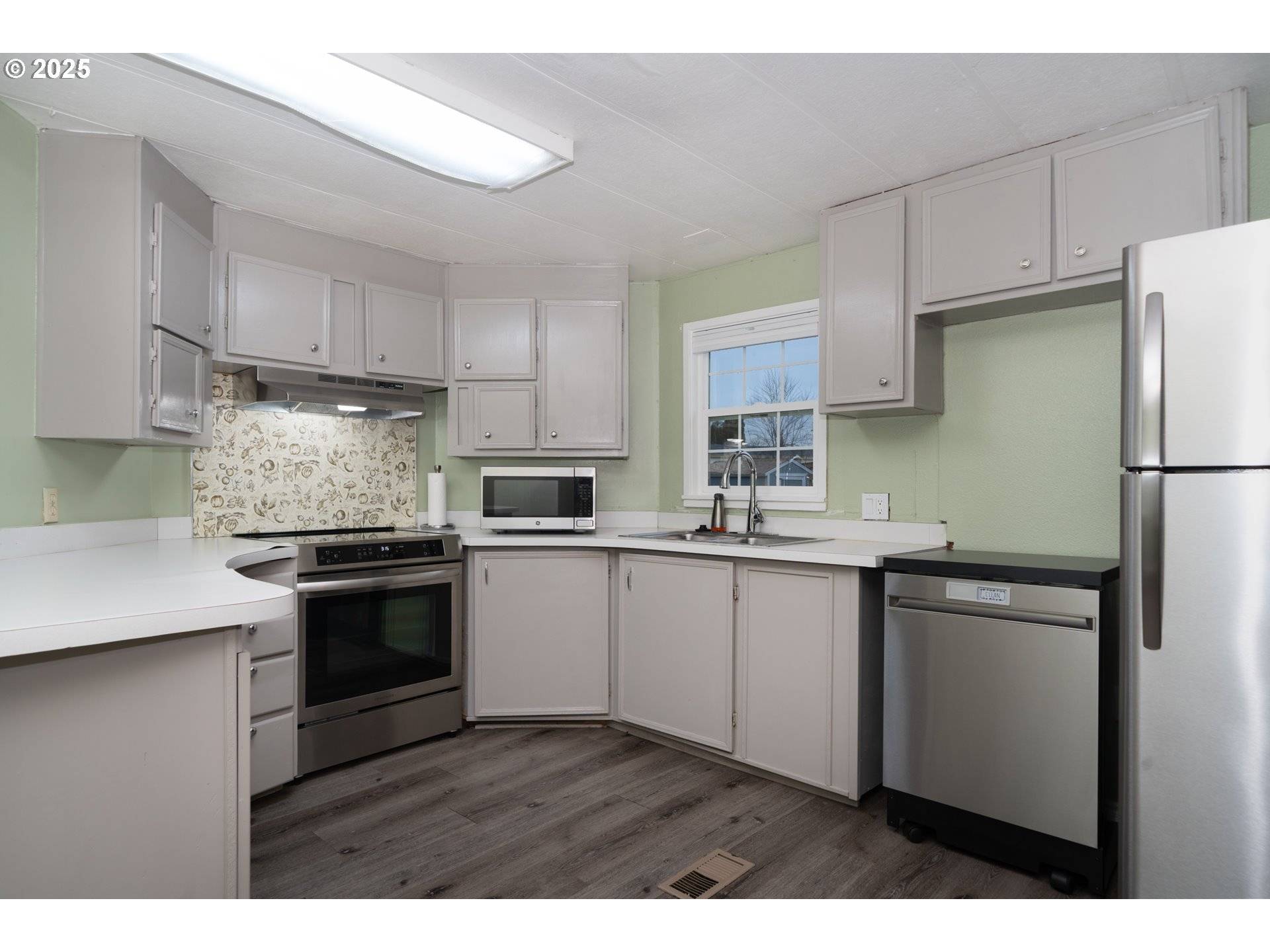 Corvallis, OR 97333,300 SE GOODNIGHT AVE #56