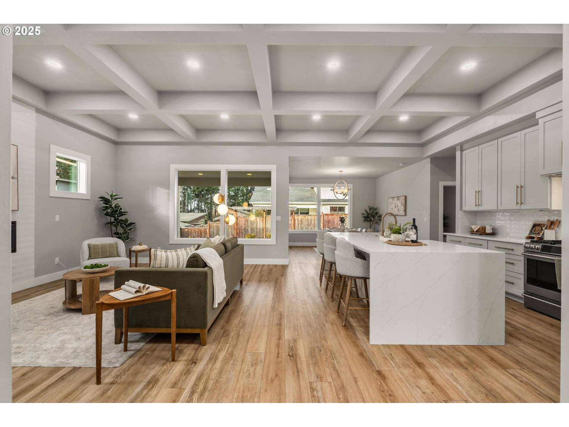 Eugene, OR 97403,2051 MAJESTIC PL