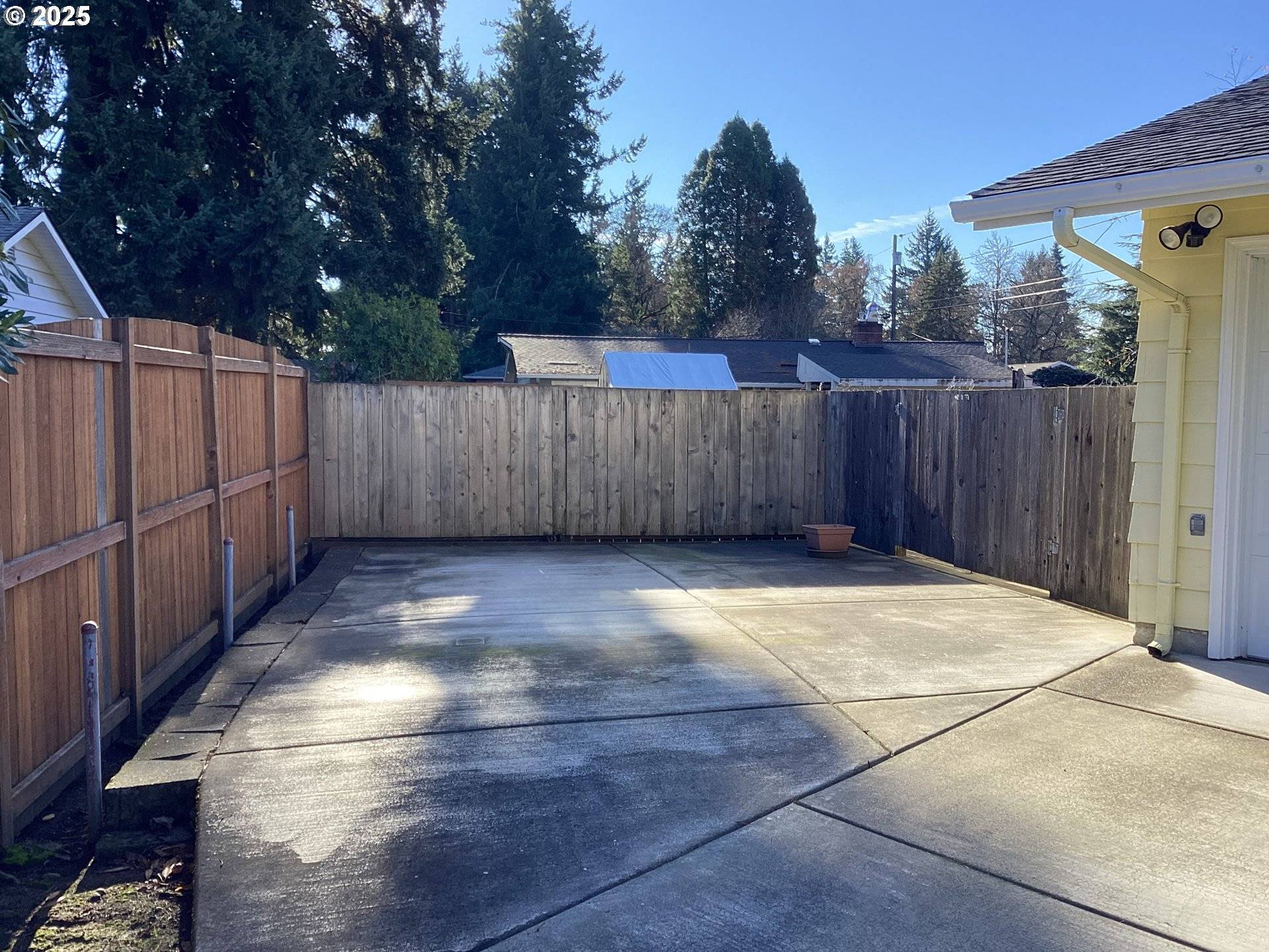 Portland, OR 97233,17706 SE WASHINGTON ST