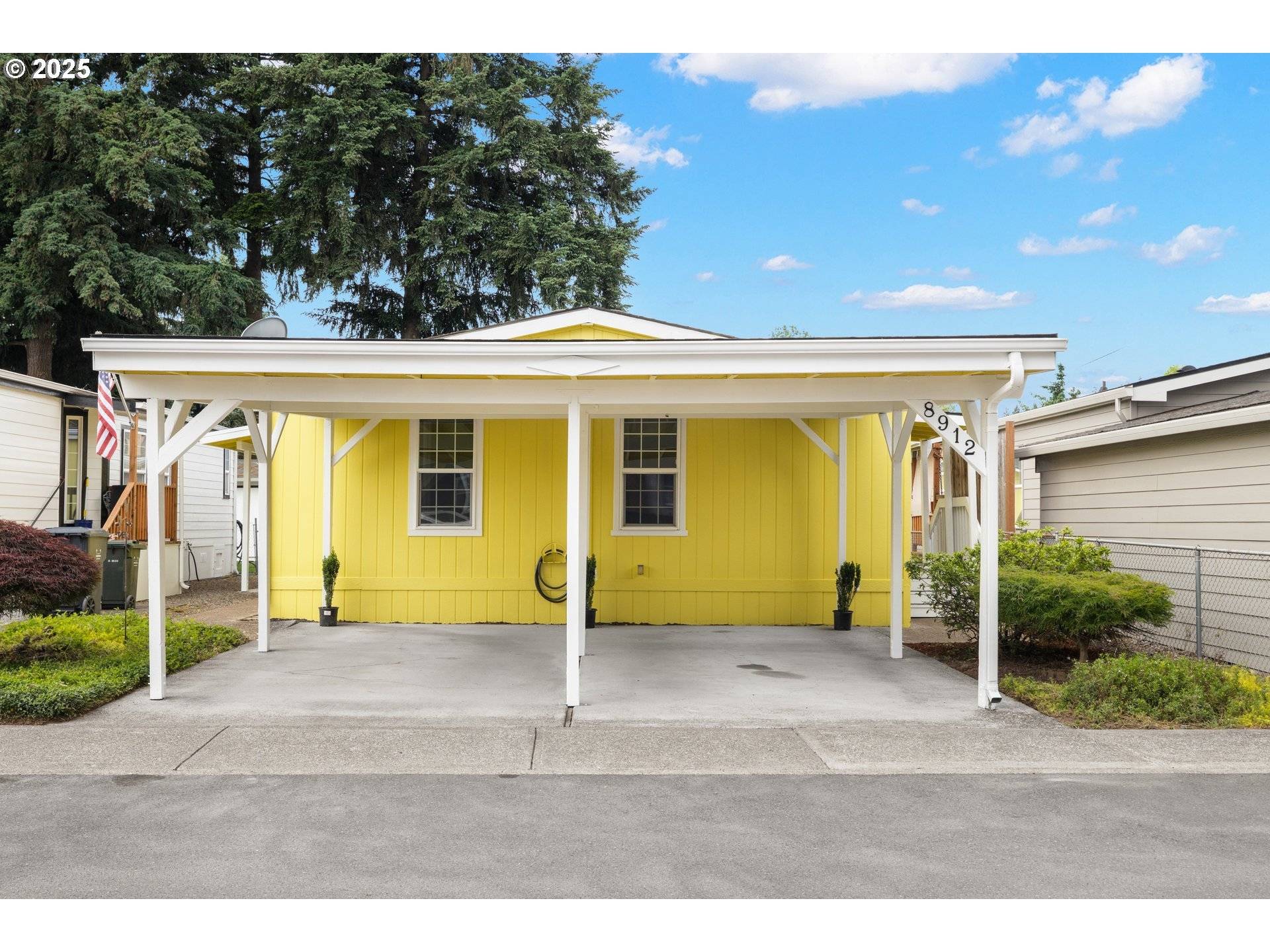 Clackamas, OR 97015,17520 SE 82ND DR