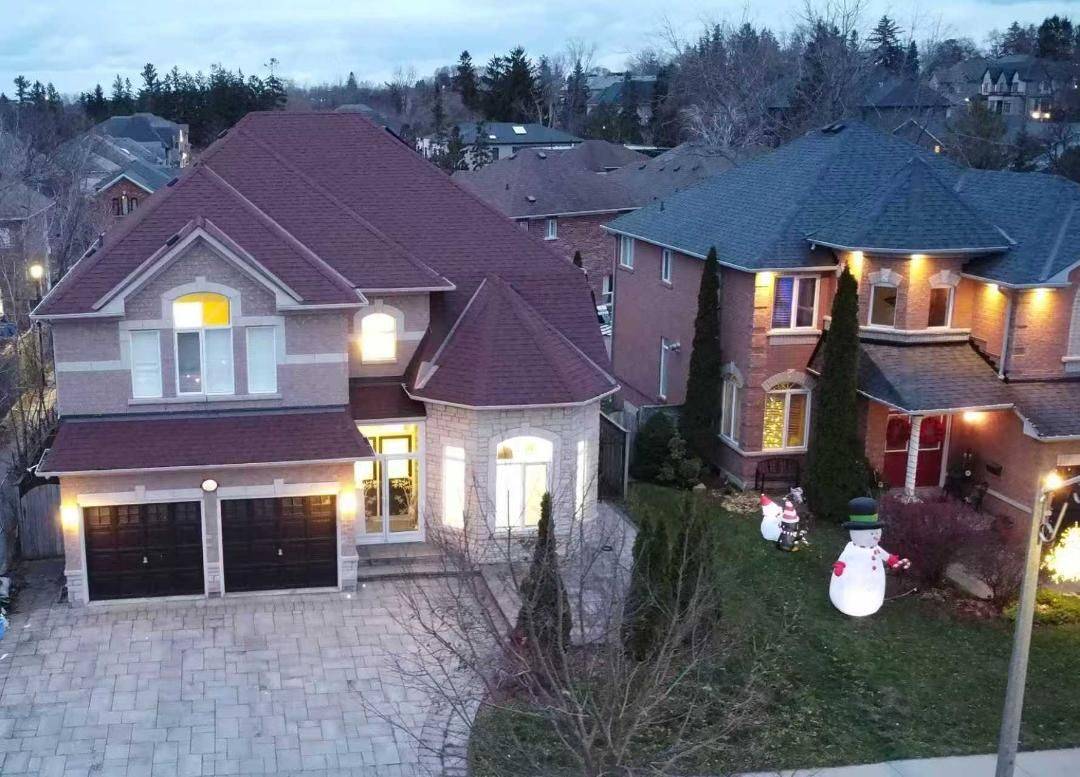 Pickering, ON L1V 7G1,861 Strouds LN