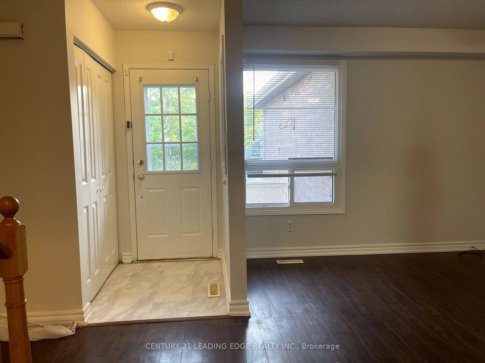 Ajax, ON L1S 5Y7,5 Trawley CRES