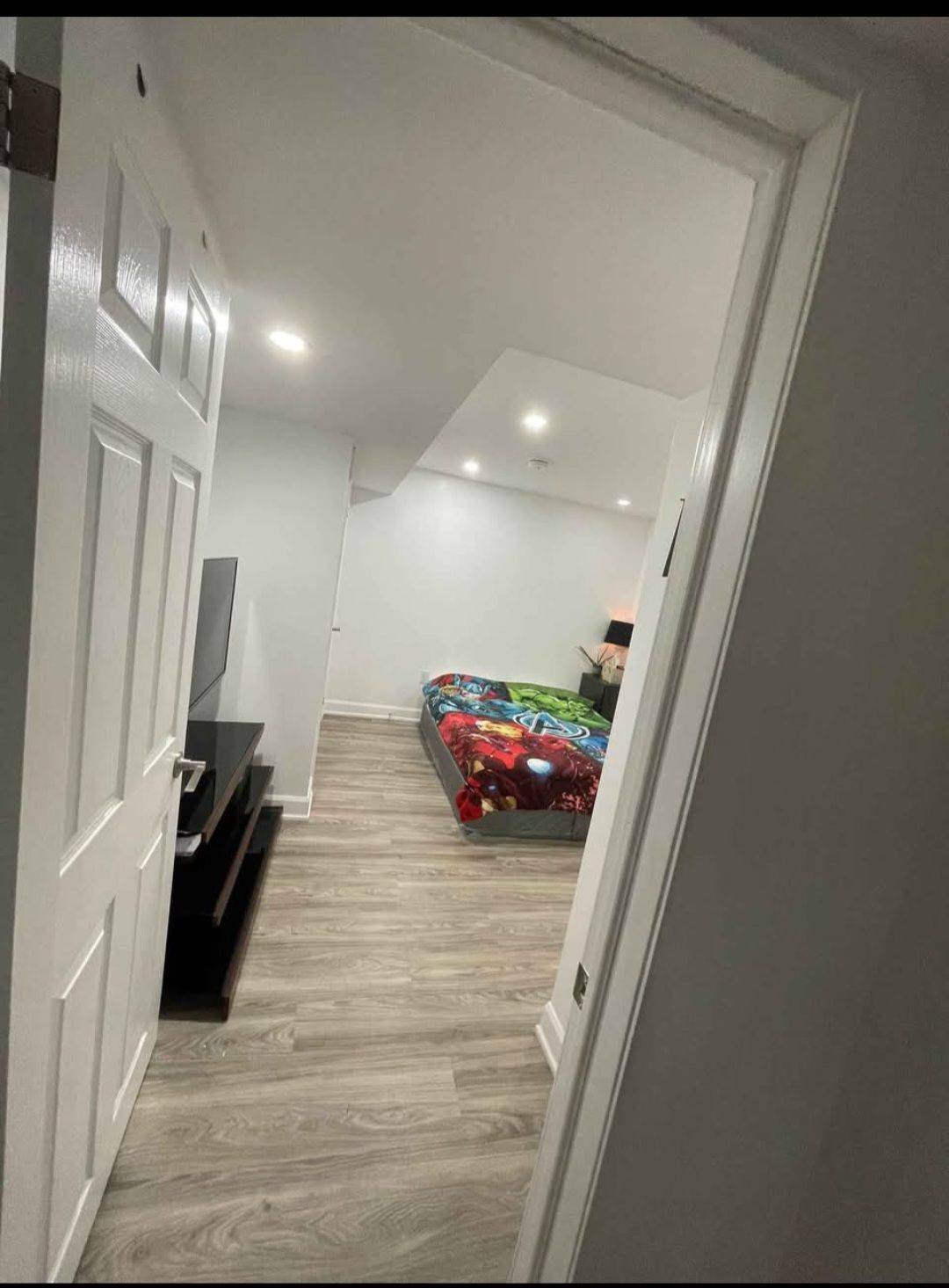 Toronto E10, ON M1C 0B5,7 Archimedes CT #BSMT