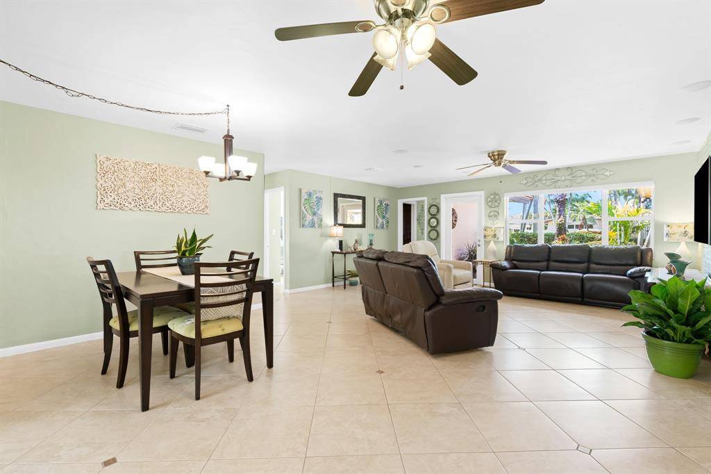 Lighthouse Point, FL 33064,2021 NE 27th St