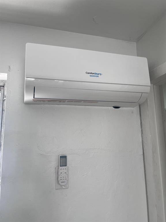 Opa-locka, FL 33054,598 Douglas Rd #3