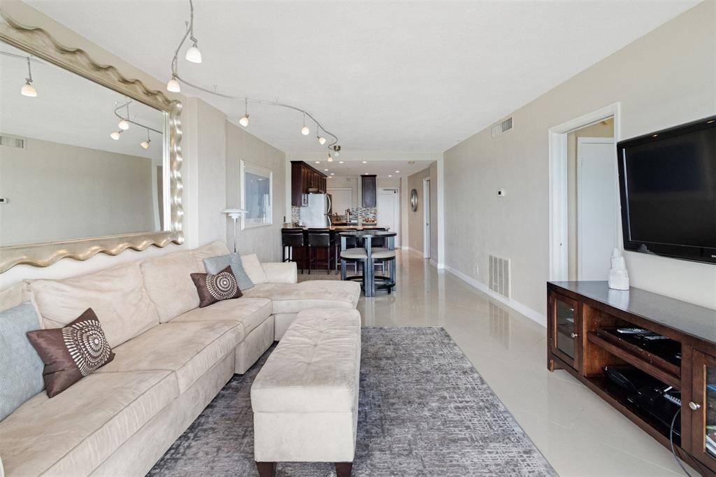 Pompano Beach, FL 33062,710 N Ocean Blvd #806