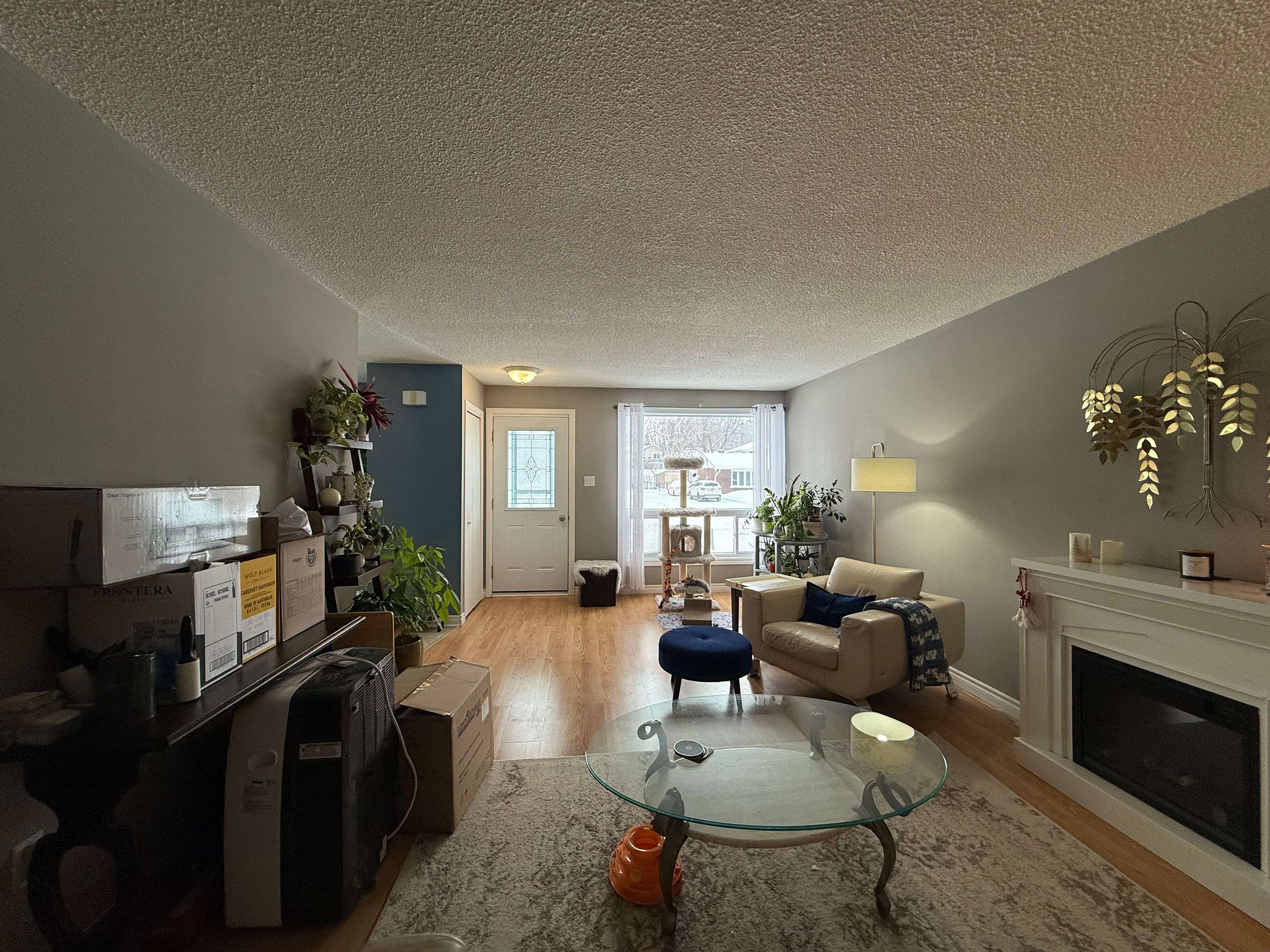 Midland, ON L4R 1E9,798 Quebec ST