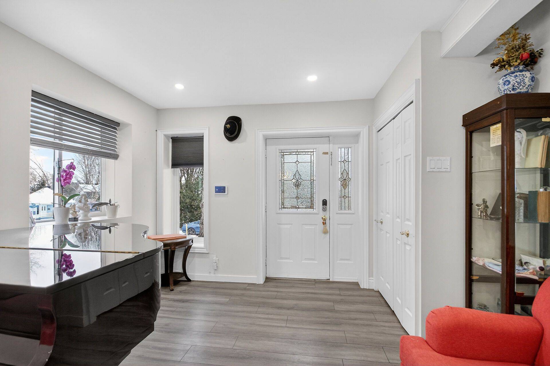 Vanier And Kingsview Park, ON K1L 7J5,147 LONGPRE ST