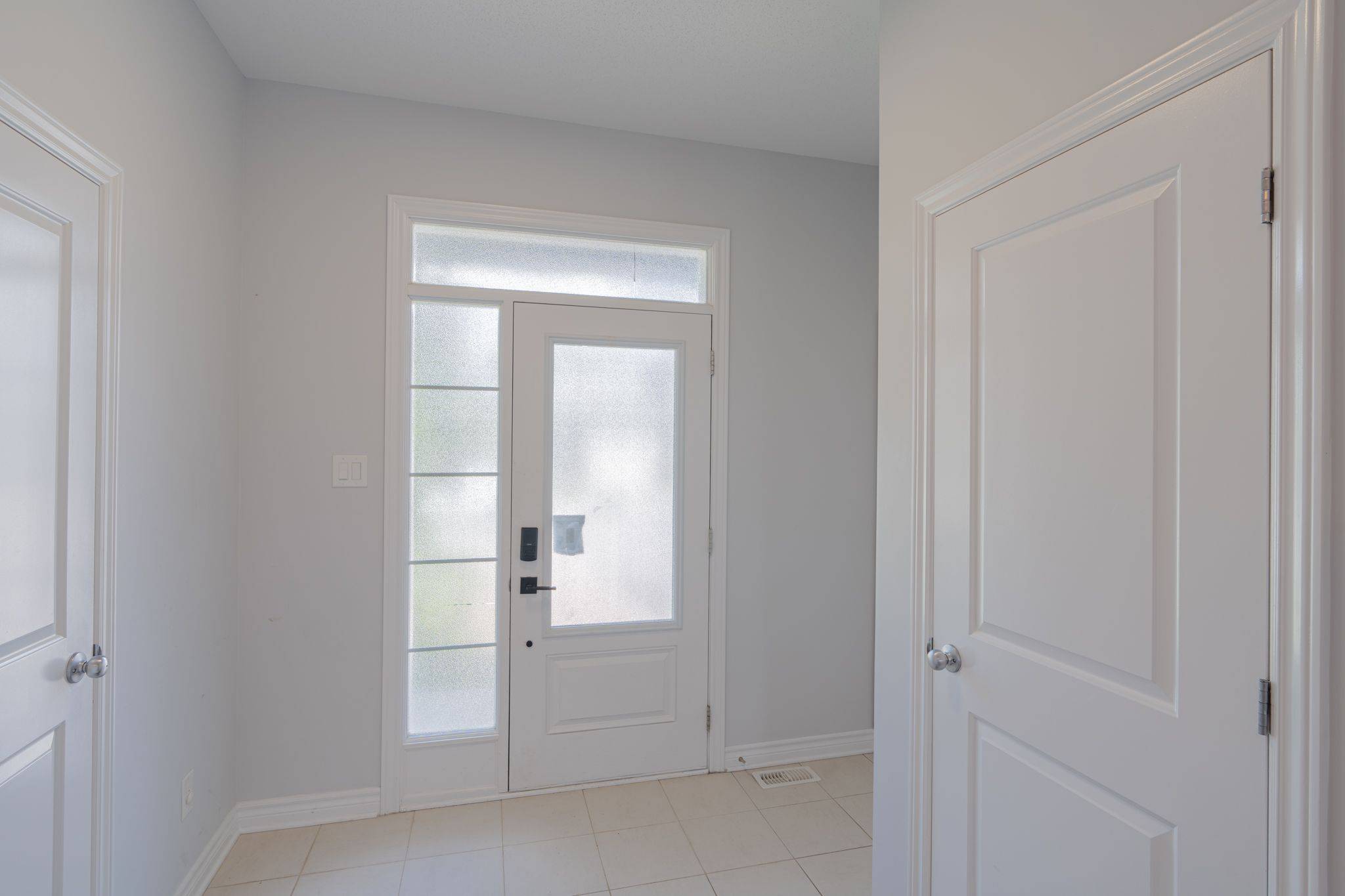 Kanata, ON K2T 0K6,149 Westover CRES