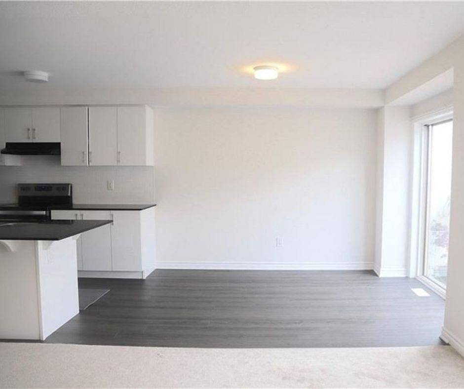 Stittsville - Munster - Richmond, ON K2S 2R3,1686 Maple Grove ST