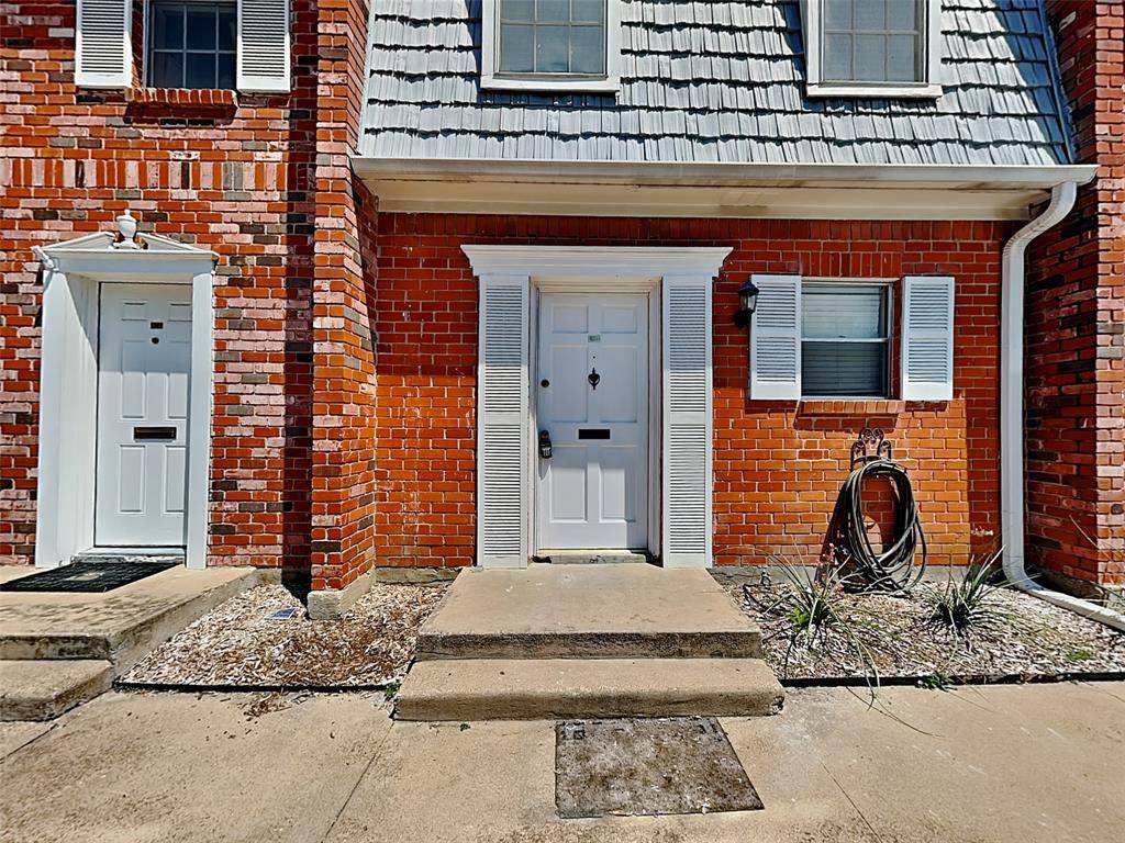 Fort Worth, TX 76114,931 Roaring Springs Road