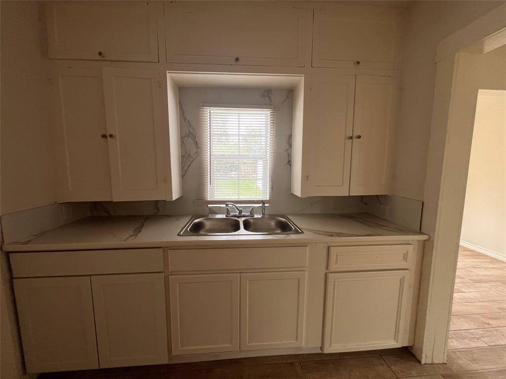 Fort Worth, TX 76103,2928 Bomar Avenue