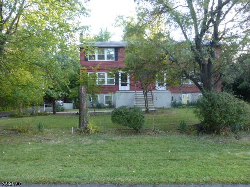 Hanover Twp., NJ 07981,11 Woodland Ave #2