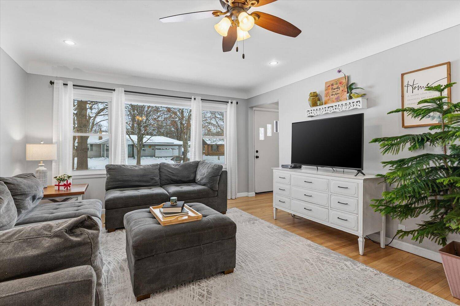 Kalamazoo, MI 49006,3421 Devonshire AVE