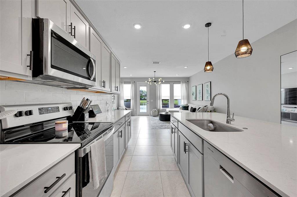 West Palm Beach, FL 33415,6112 Rancho Ln