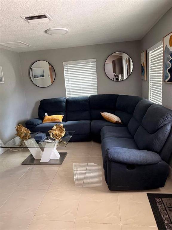 Pompano Beach, FL 33060,1558 NW 5th Ave #4