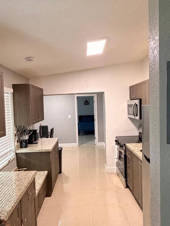 Pompano Beach, FL 33060,1558 NW 5th Ave #4