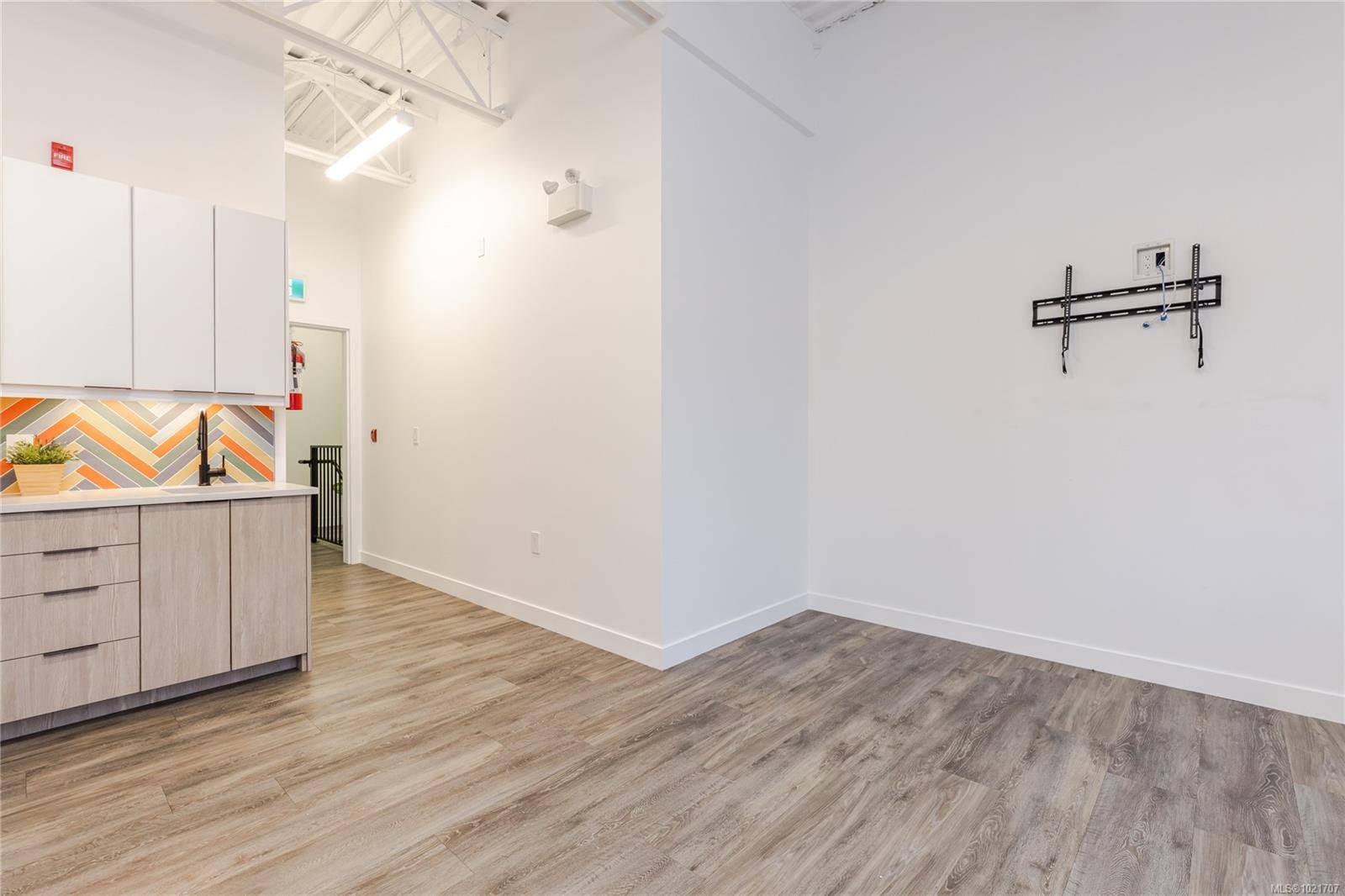 Nanaimo, BC V9S 5X9,1885 Boxwood Rd #CLS