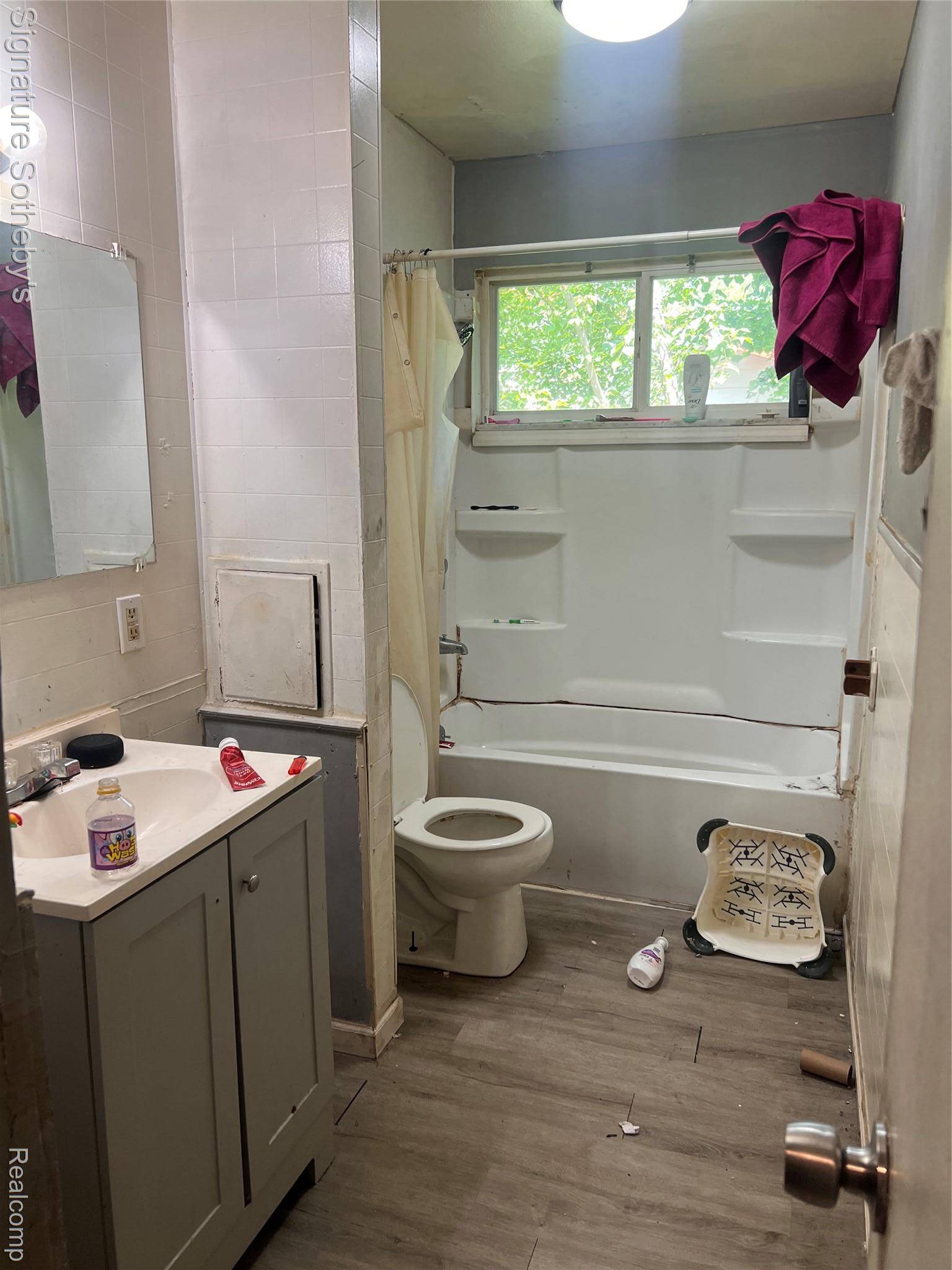 Flint, MI 48505,6902 Sally CT